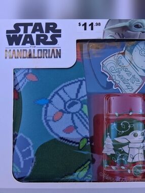 Star Wars Holiday Mug, Socks & Keychain Set - Green/Red